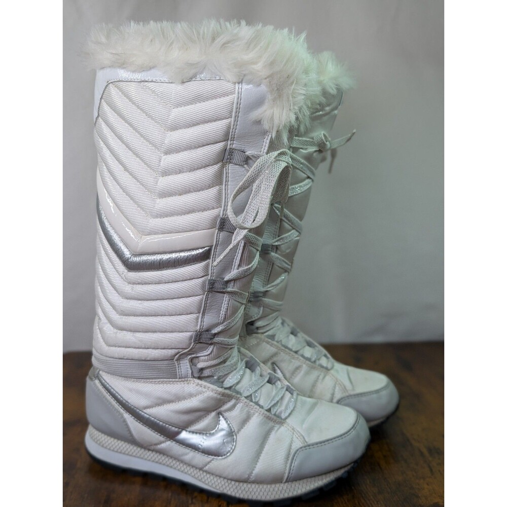 Nike Apres Ski Knee High Snow Boots White Silver 414950-100 Women's Size 7 - Picture 8 of 16